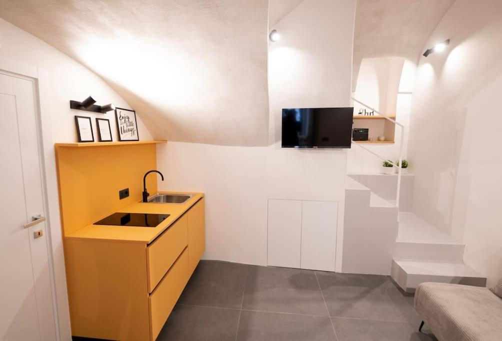 Ferienwohnung Casa Mirelli By Dimorra Neapel Exterior foto